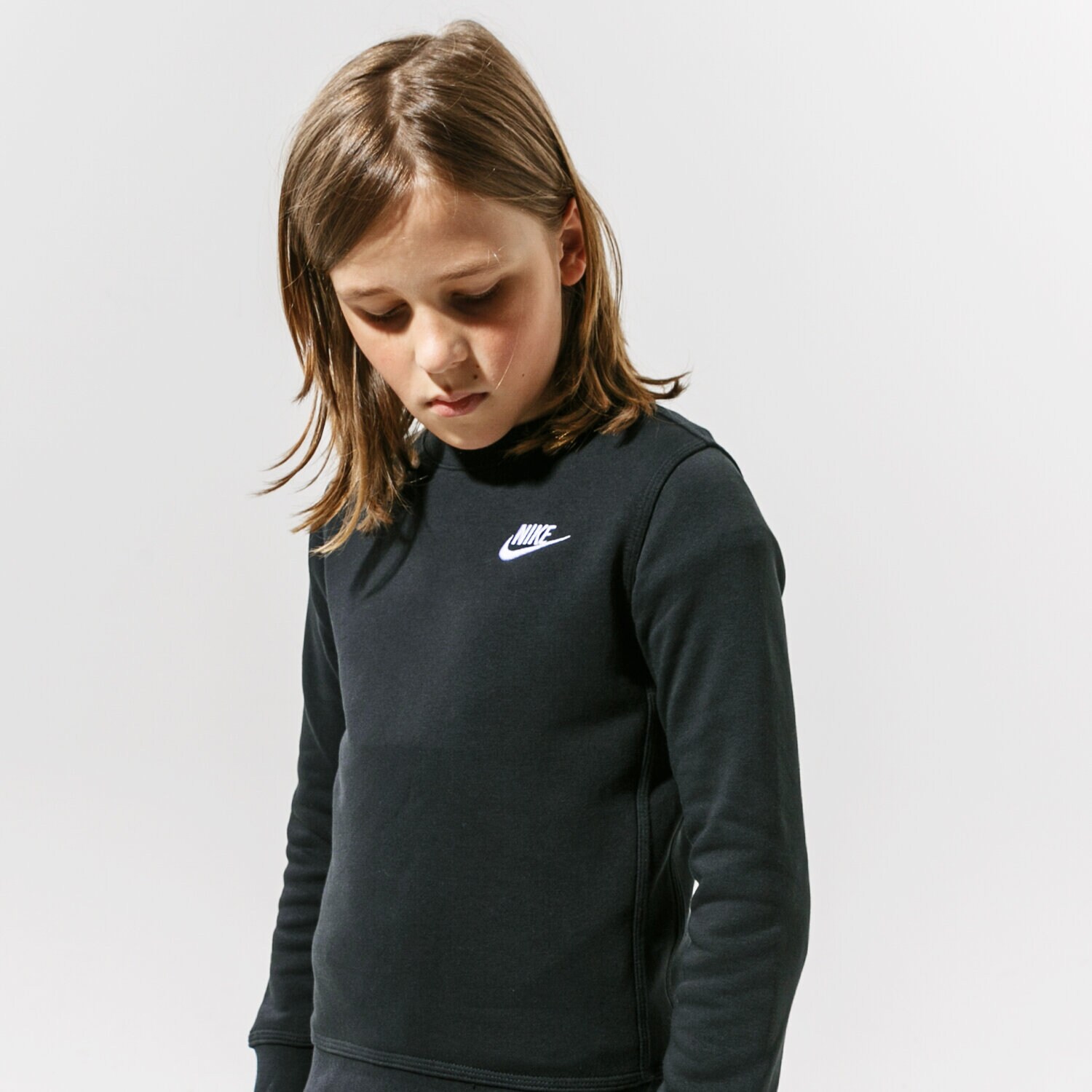 Kinder NIKE SWEATSHIRT SPORTSWEAR BOY DA0861-010 Schwarz