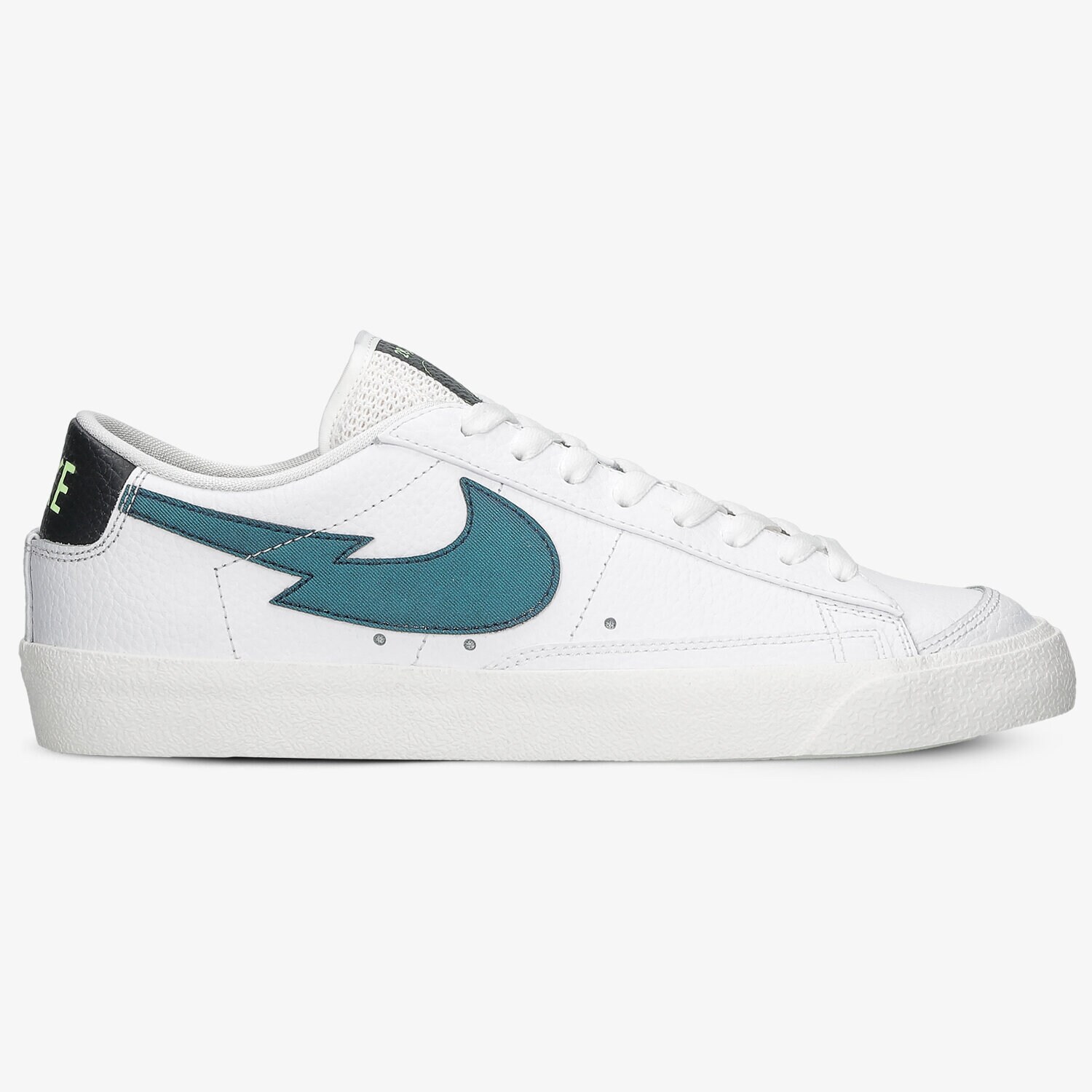 Herren Sneaker NIKE BLAZER LOW '77 DJ6895-100 Weiß