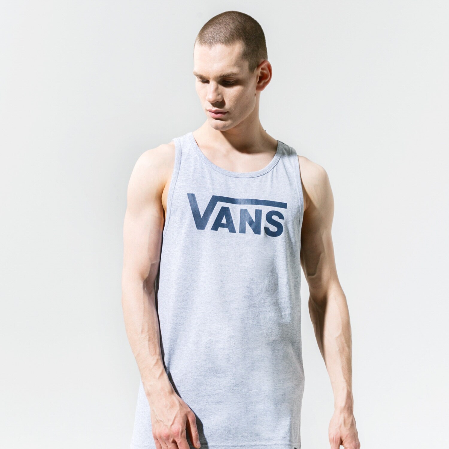 Herren Hosen VANS TANK VANS CLASSIC TANK VN000Y8VATH1 Grau