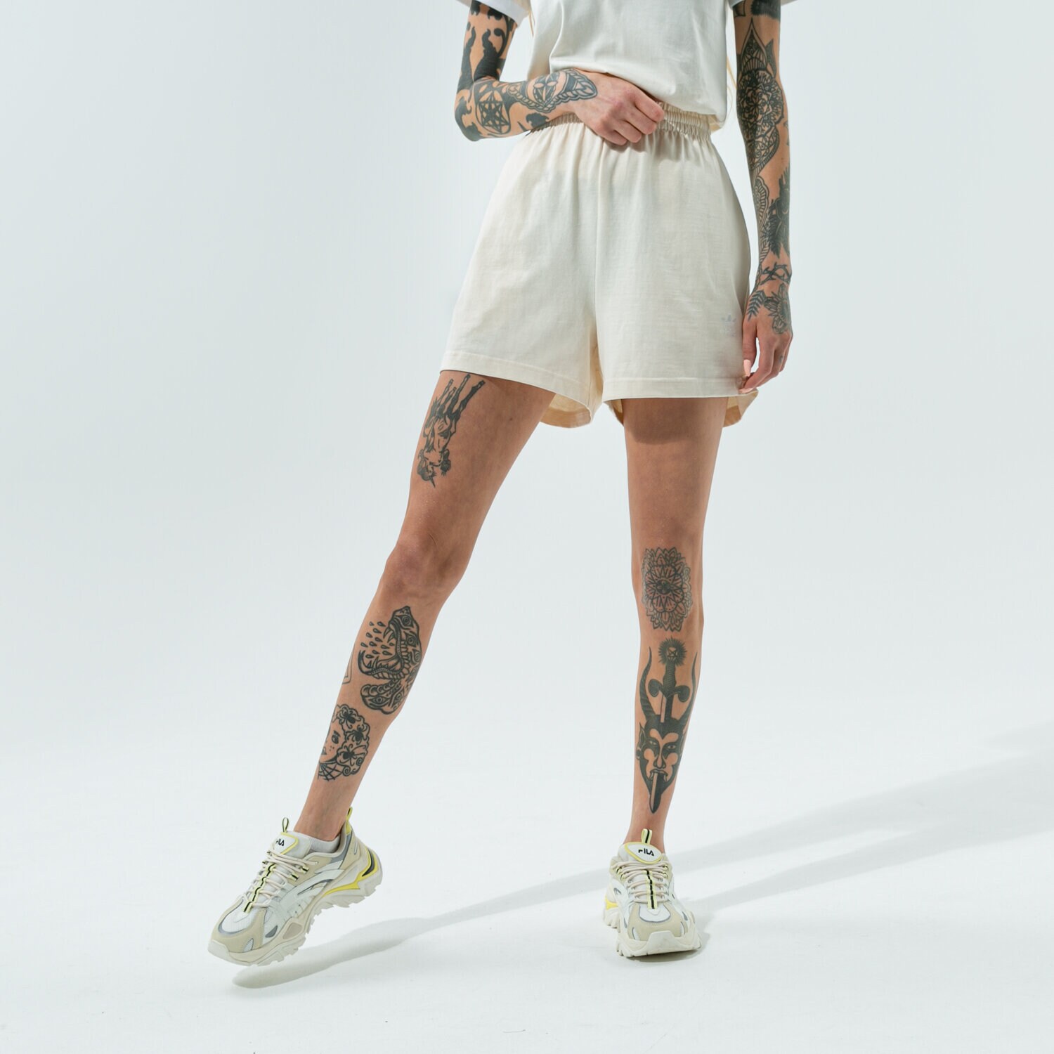Damen Shorts ADIDAS SHORTS SHORTS H37886 Beige