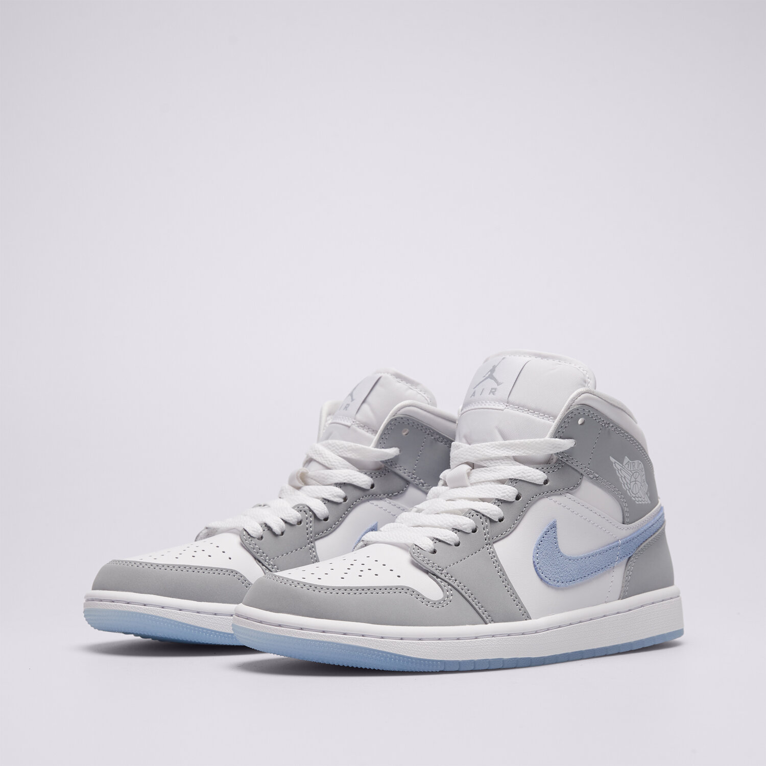 Nike Air Jordan 1 Mid — photo 3