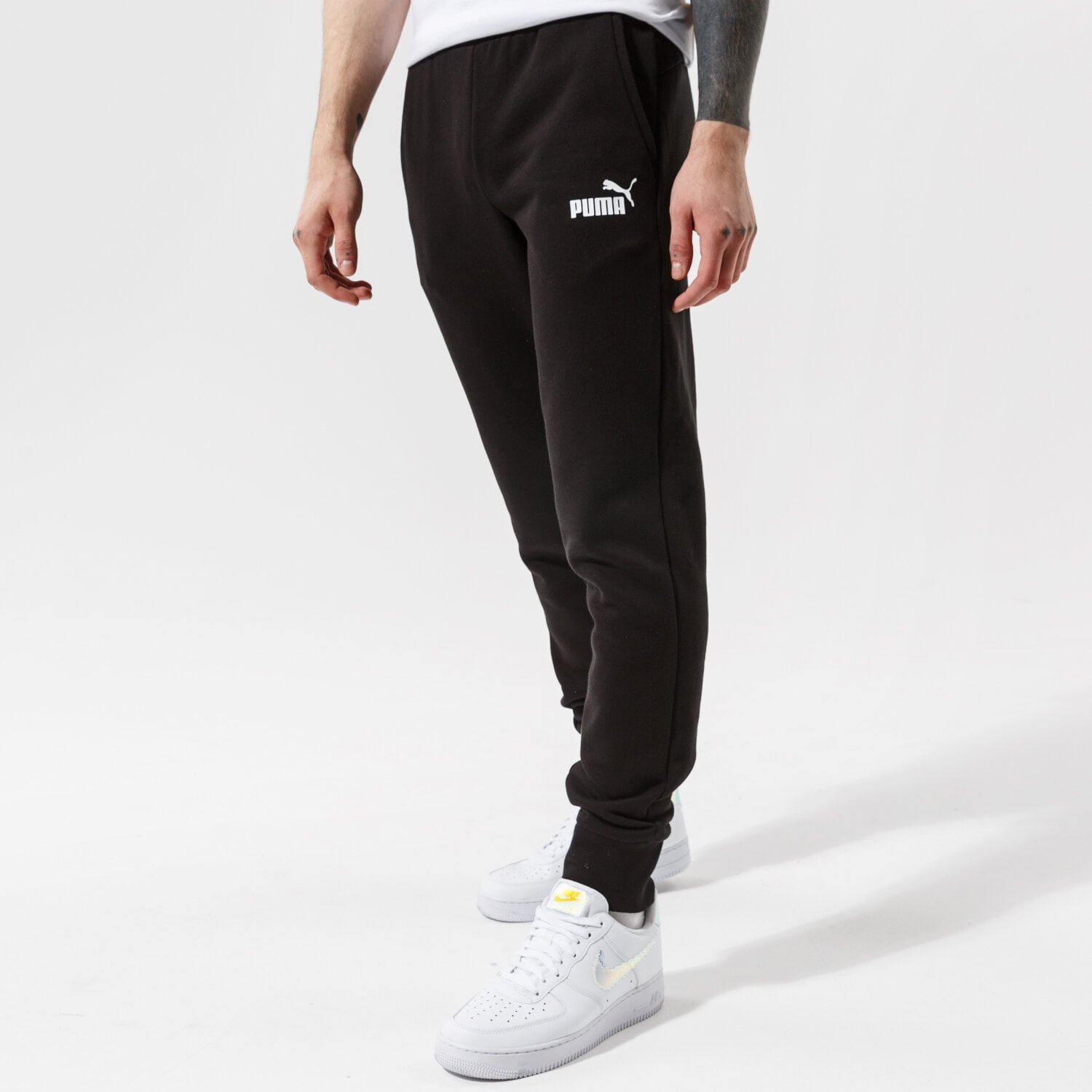 PUMA HOSE ESS LOGO PANTS FL CL PUMA BLACK Schwarz 58671401 Sizeer