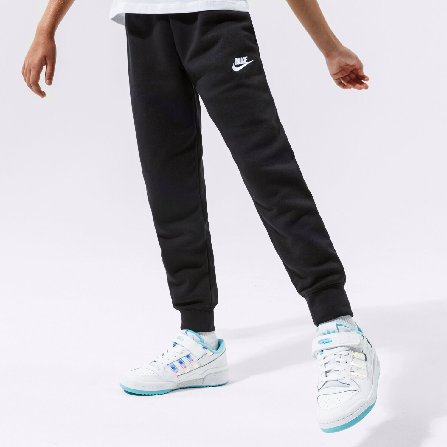 Kinder Hosen NIKE HOSE SPORTSWEAR CLUB FLEECE GIRL DC7207-010 Schwarz