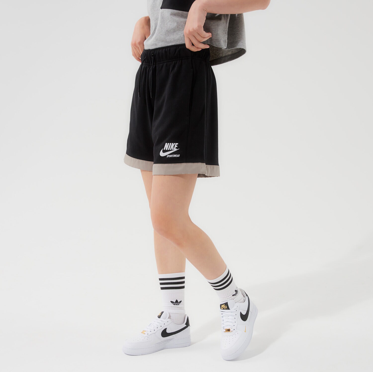 Damen Shorts NIKE SHORTS W NSW FLC MR SHORT HTG DD5681-010 Schwarz