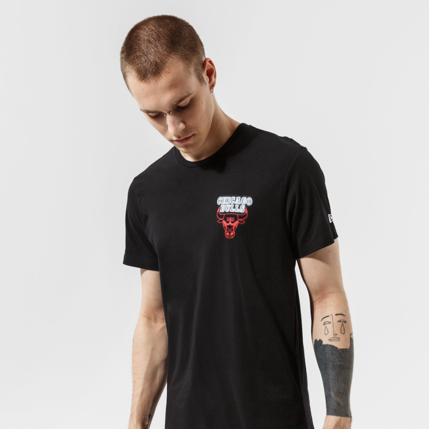 Herren T-Shirt NEW ERA T-SHIRT NBA NEON TEE CHIBUL BLK 12827212 Schwarz