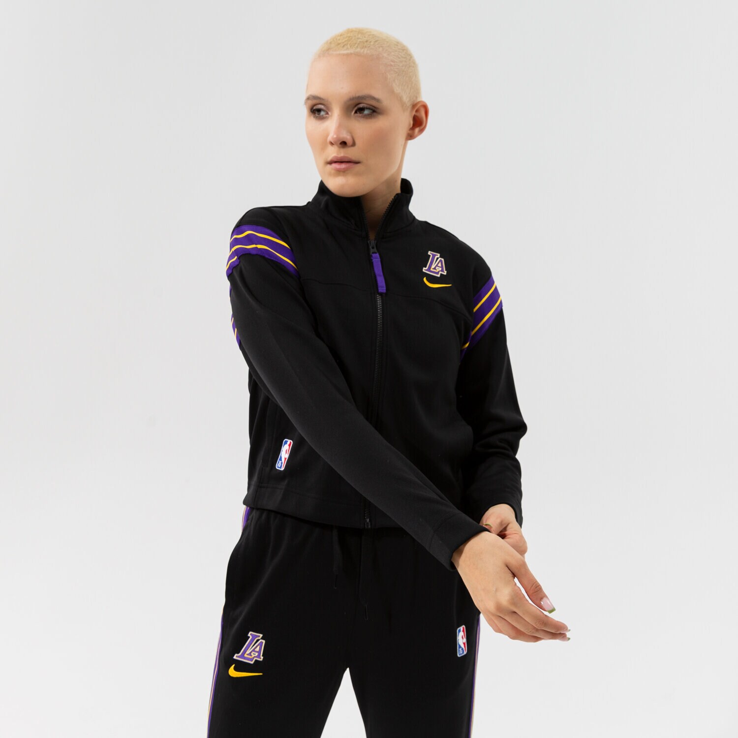 Damen Winterjacke NIKE JACKE LAL W NK TRKST JKT CTS 75 NBA DB1400-010 Schwarz