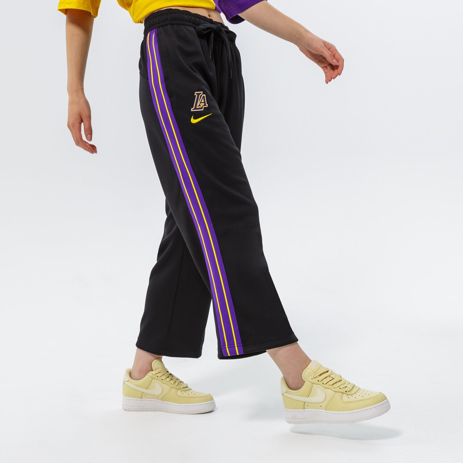 Damen Hosen NIKE HOSE LAL W NK TRKST PANT CTS 75 NBA DB1420-010 Schwarz