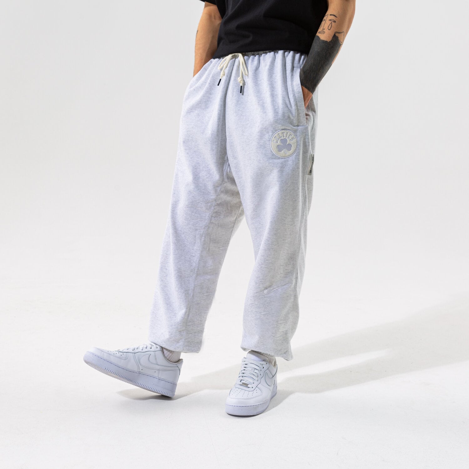 Herren Hosen NIKE HOSE BOS M NK DF STD ISSUE PANT NBA DB0941-051 Grau
