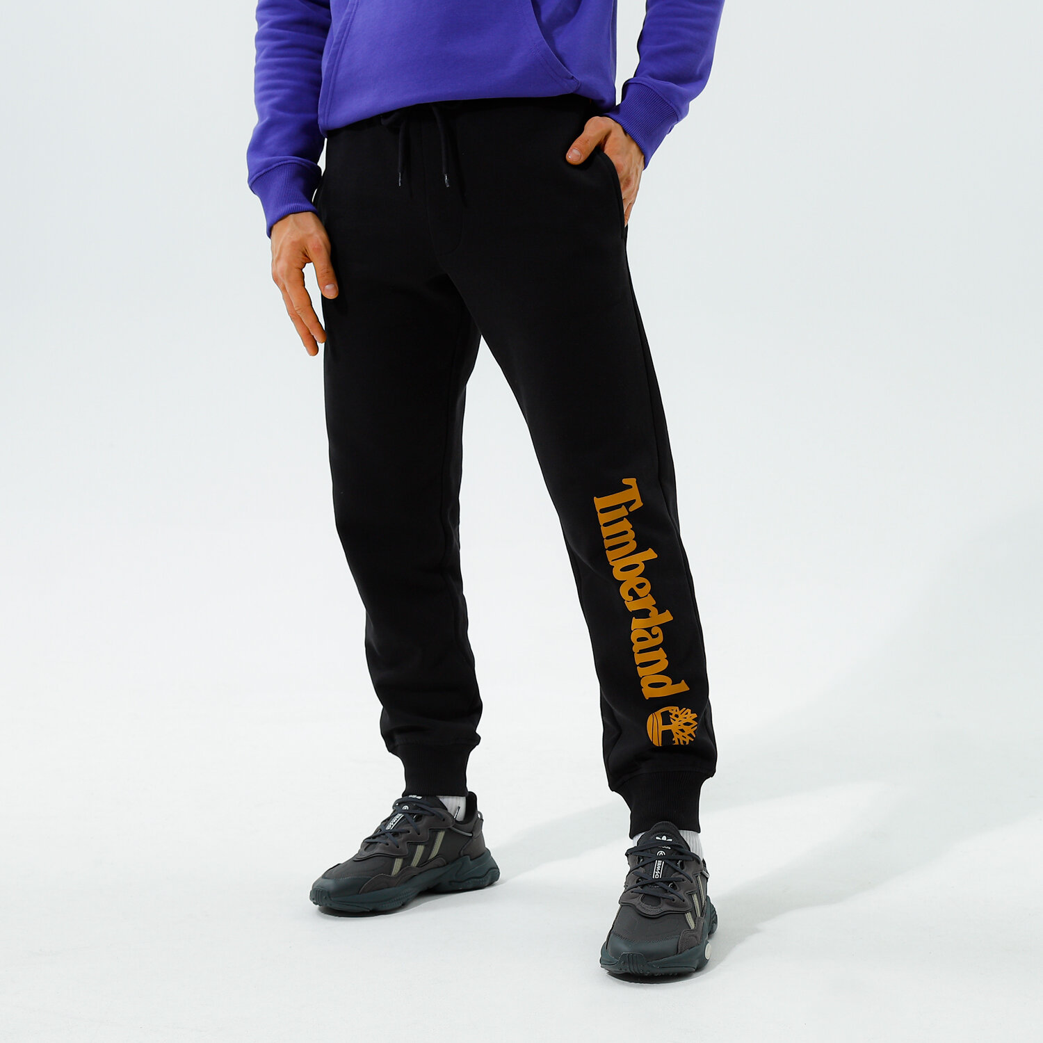 Herren Hosen TIMBERLAND HOSE YC CORE TREE LOGO SWEATPANT TB0A2BVFP561 Schwarz