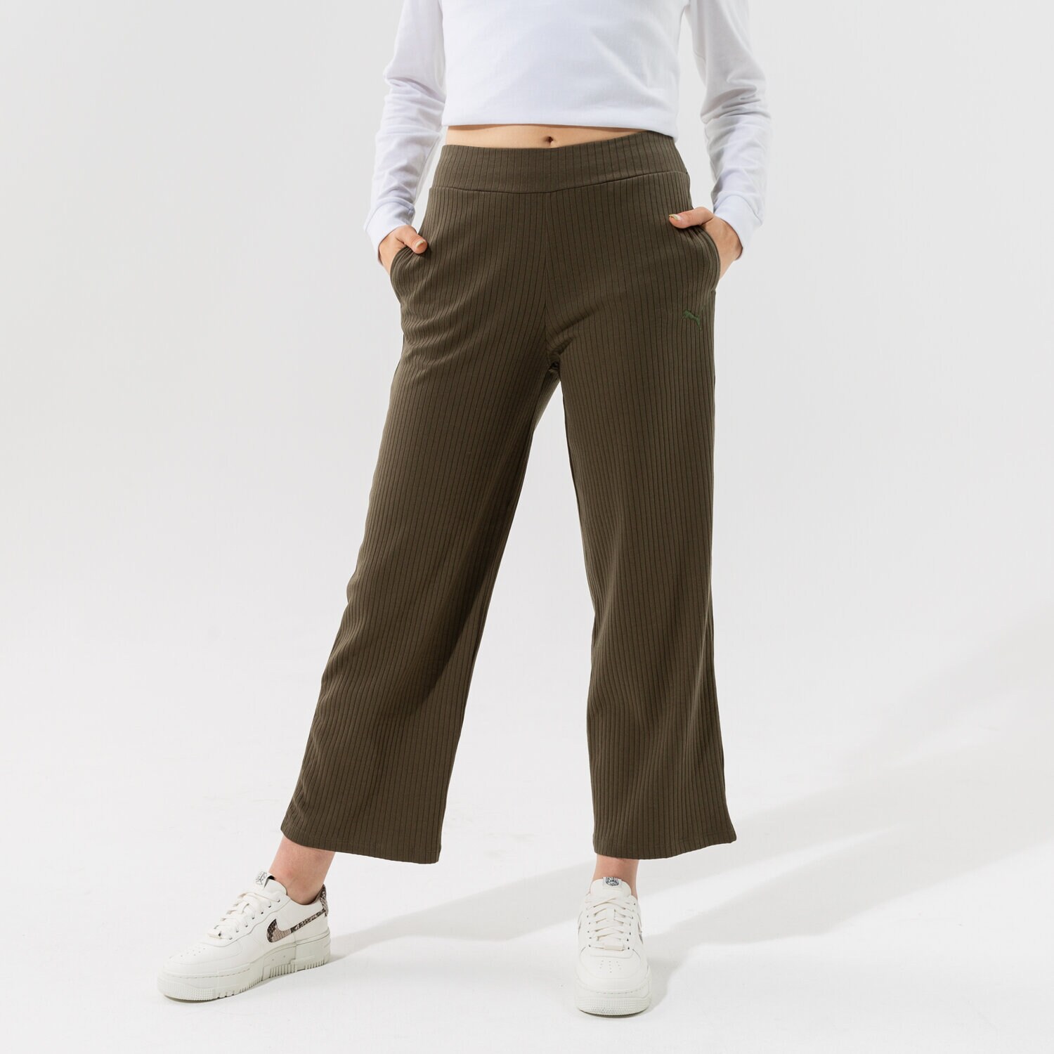Damen Hosen PUMA HOSE HER RIBBED WIDE PANTS - GRAPE LEAF 58952544 Khaki