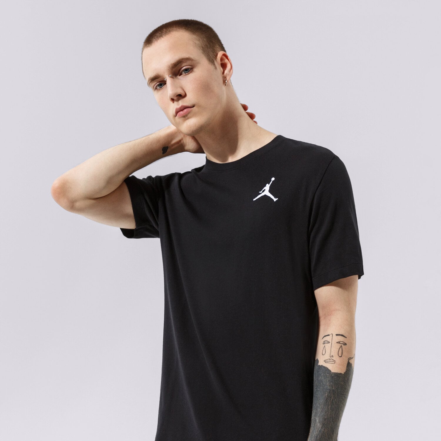 Herren T-Shirt JORDAN T-SHIRT M J JUMPMAN EMB SS CREW DC7485-010 Schwarz