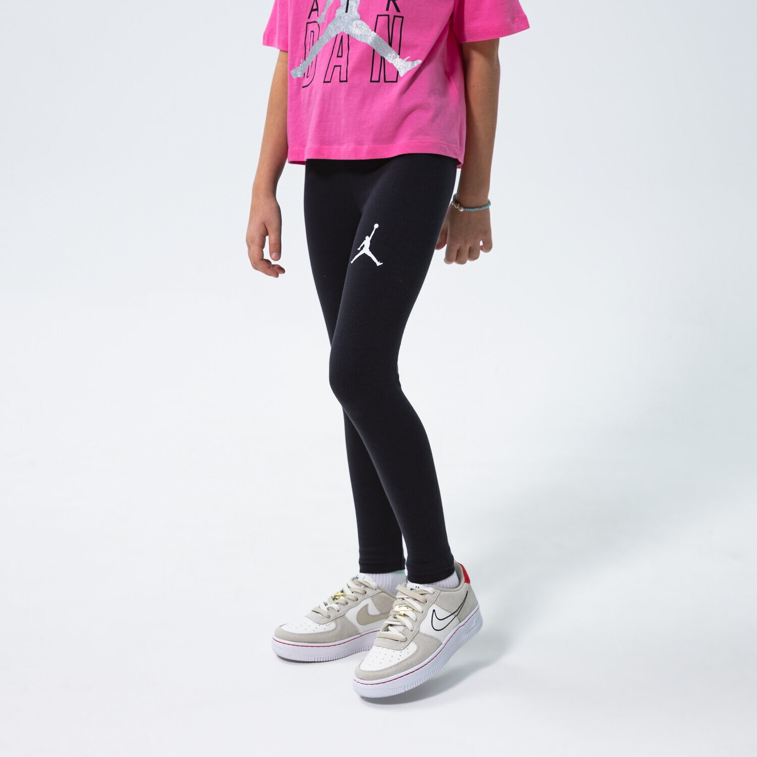 Black jordan leggings discount