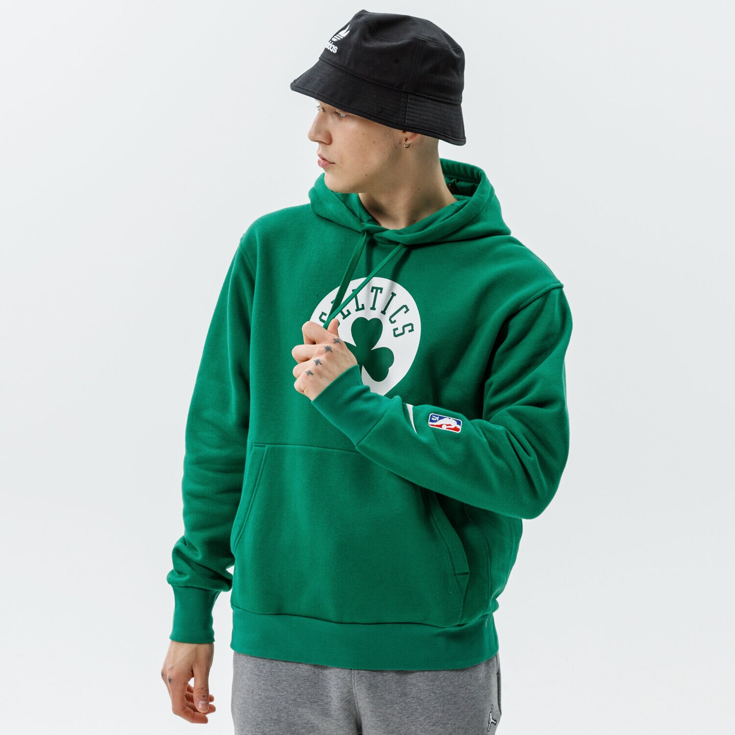 Herren NIKE HOODIE BOS M NK PO FLC ESSNTL NBA DB1818-312 Grün