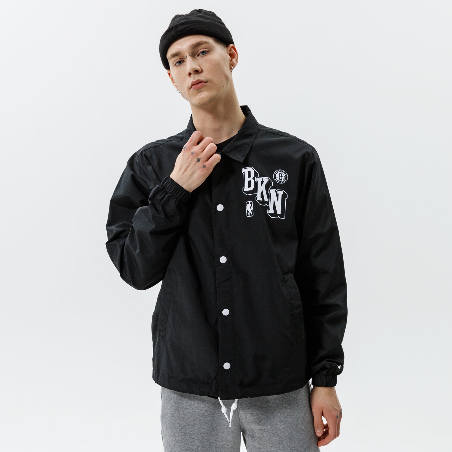 Herren Übergangsjacke NIKE JACKE BKN M NK JKT COACHES CTS 75 NBA DB1429-010 Schwarz