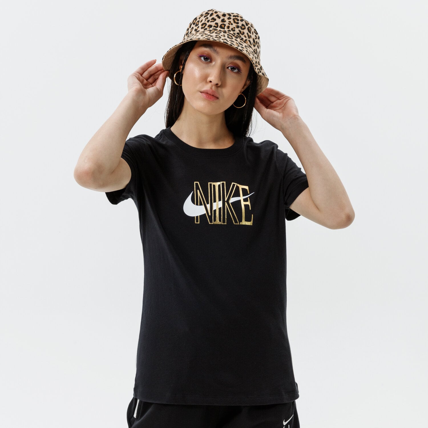 Damen T-Shirt NIKE T-SHIRT W NSW TEE SHINE DM2809-010 Schwarz
