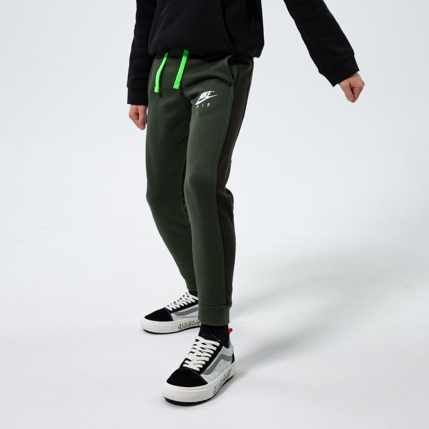 Kinder Hosen NIKE HOSE B NSW AIR PANT BOY DD8716-335 Khaki