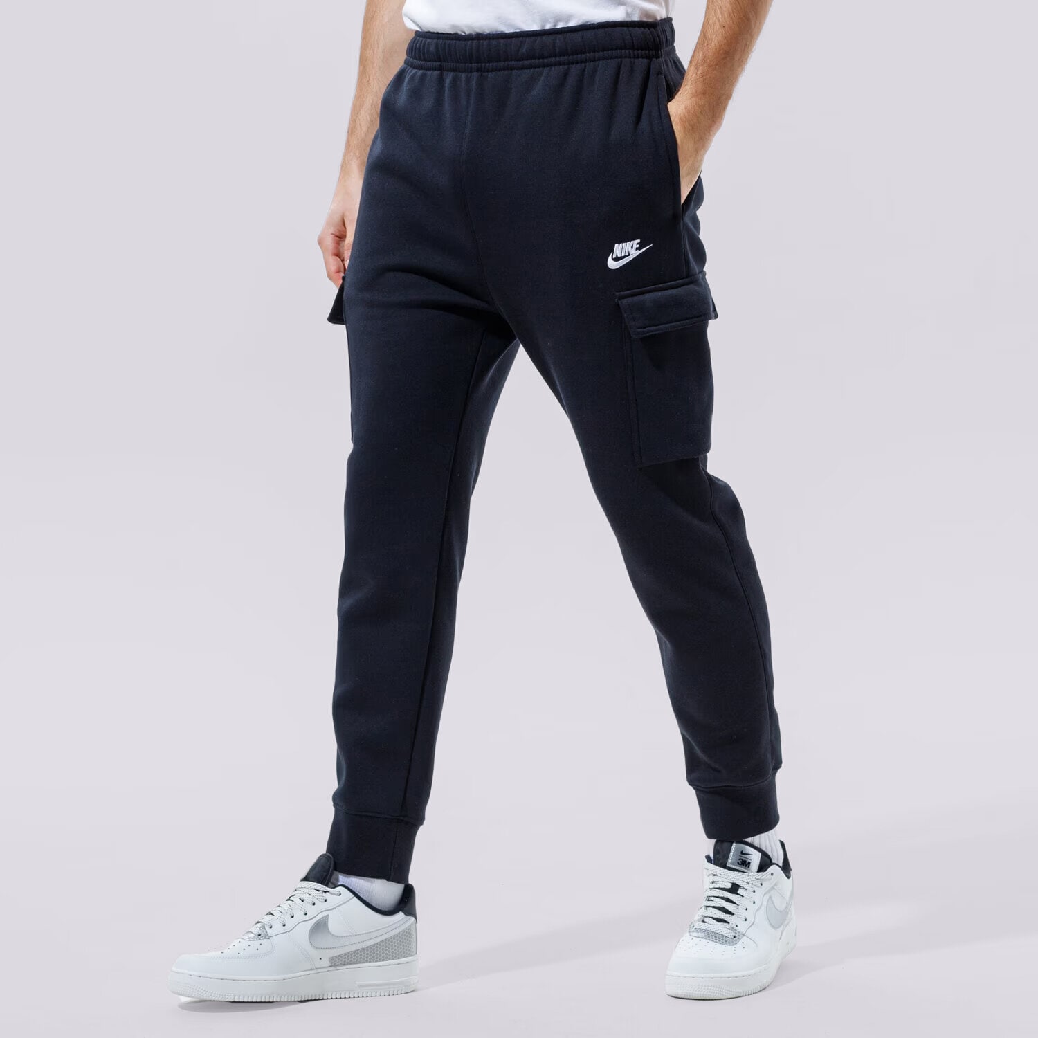 Herren Hosen NIKE HOSE SPORTSWEAR CLUB FLEECE CARGO CD3129-010 Schwarz