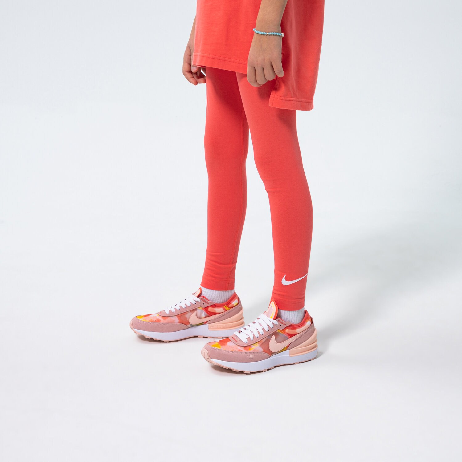 Kinder Hosen NIKE LEGGINGS G NSW FAVORITES SWSH LGGNG LBR G GIRL DD6482-814 Rosa