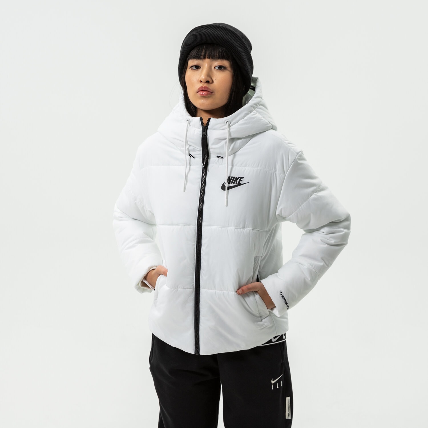 Damen Winterjacke NIKE JACKE WINTER W NSW TF RPL CLASSIC TAPE JKT DJ6997-100 Weiß