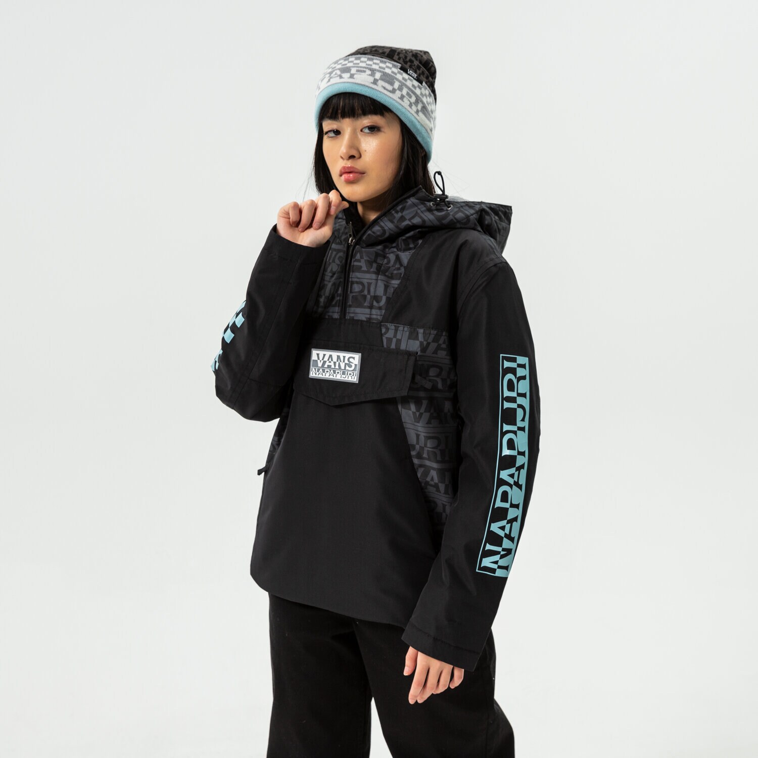 Damen Winterjacke VANS JACKE WINTER WM VANS X NAPAPIJRI ANORAK VN0A53WXBLK1 Schwarz