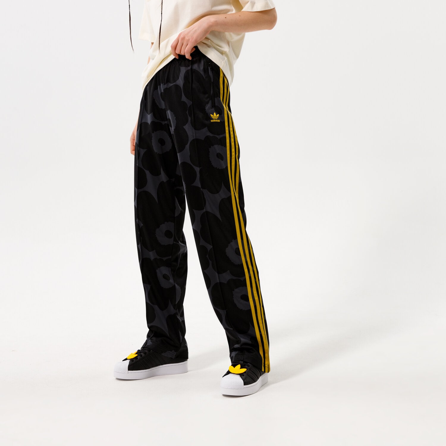 Adidas blumen hose discount