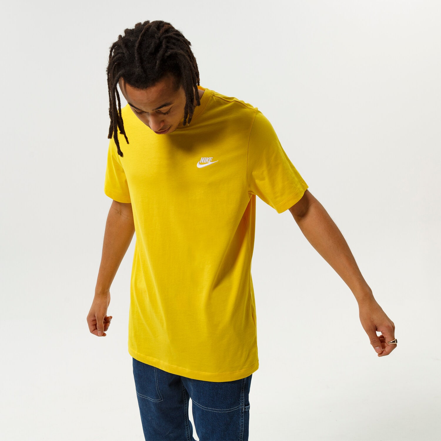 Herren T-Shirt NIKE T-SHIRT SPORTSWEAR CLUB T-SHIRT AR4997-709 Gelb