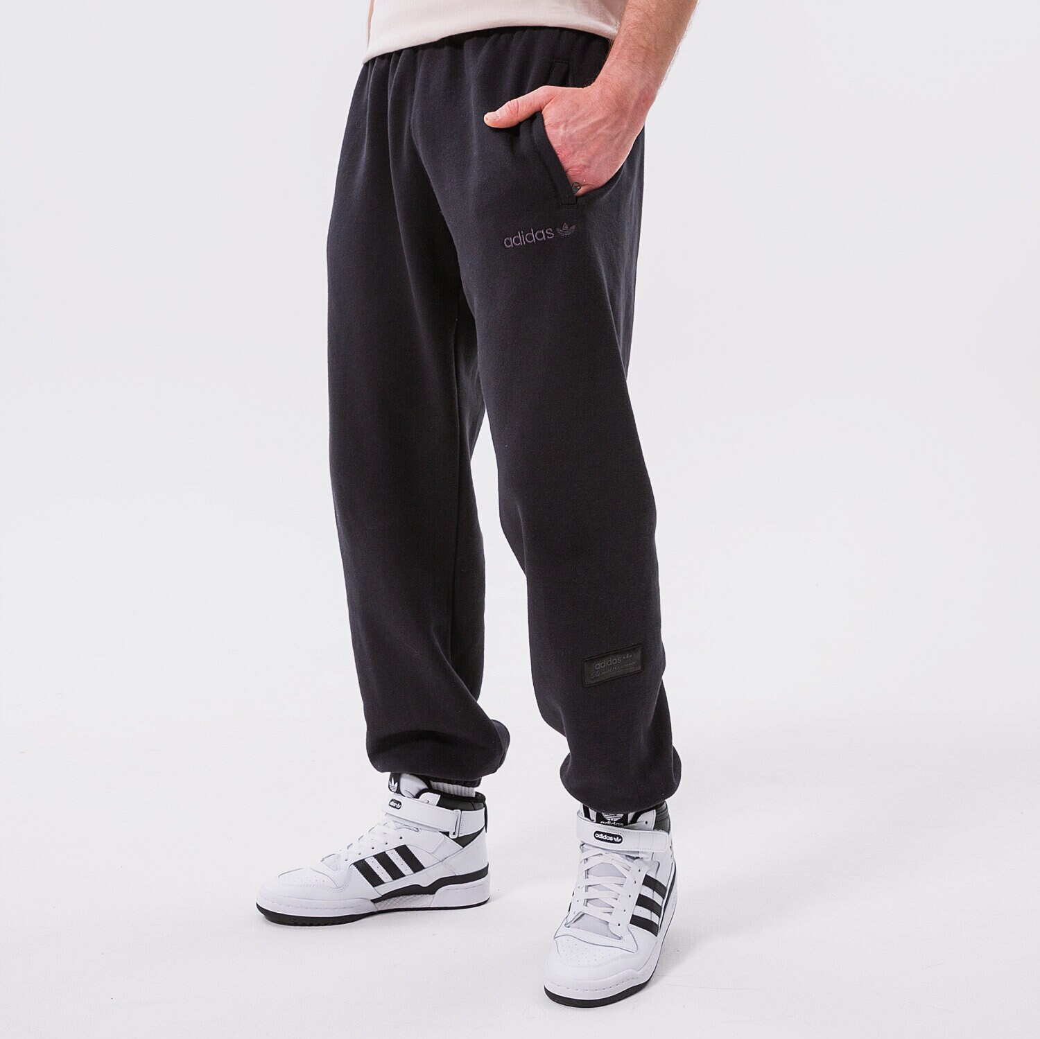 Herren Hosen ADIDAS HOSE TREFOIL LINEAR LABEL SWEATPANT HM4826 Schwarz