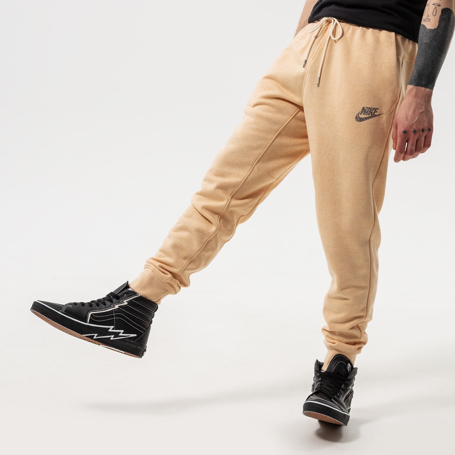 Herren Hosen NIKE HOSE M NSW REVIVAL FLC JGGR C DM5626-268 Beige