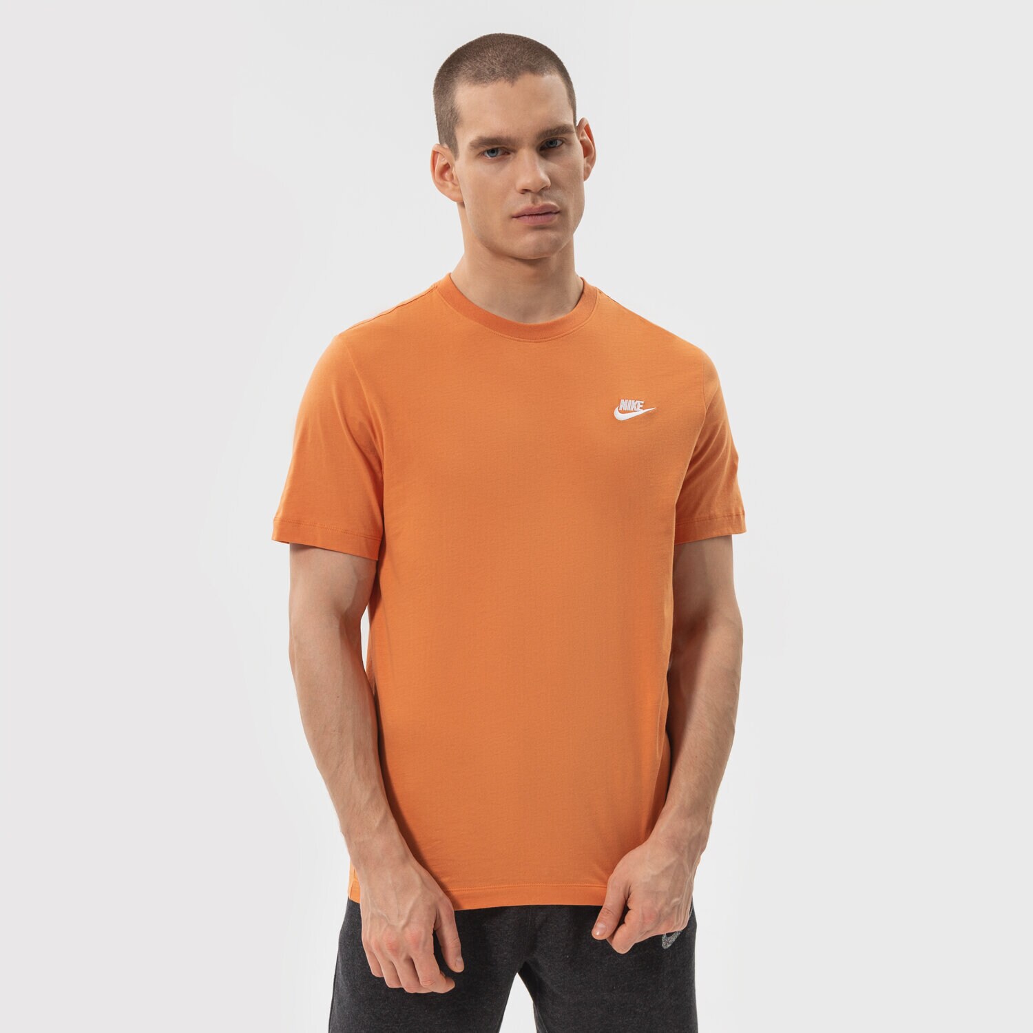 Herren T-Shirt NIKE T-SHIRT NIKE SPORTSWEAR CLUB AR4997-808 Orange