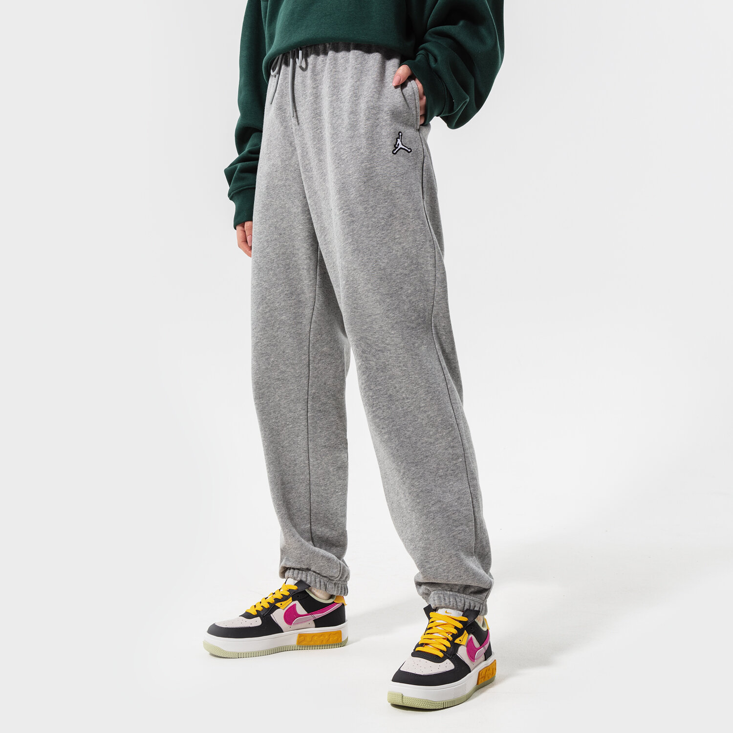 Damen Hosen JORDAN HOSE ESSENTIAL JOGGERS DN4575-063 Grau