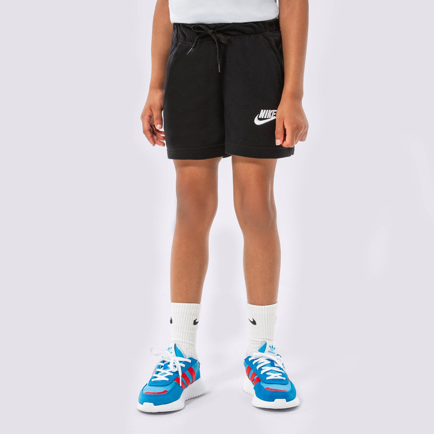 Kinder NIKE SHORTS SPORTSWEAR CLUB GIRL DA1405-010 Schwarz
