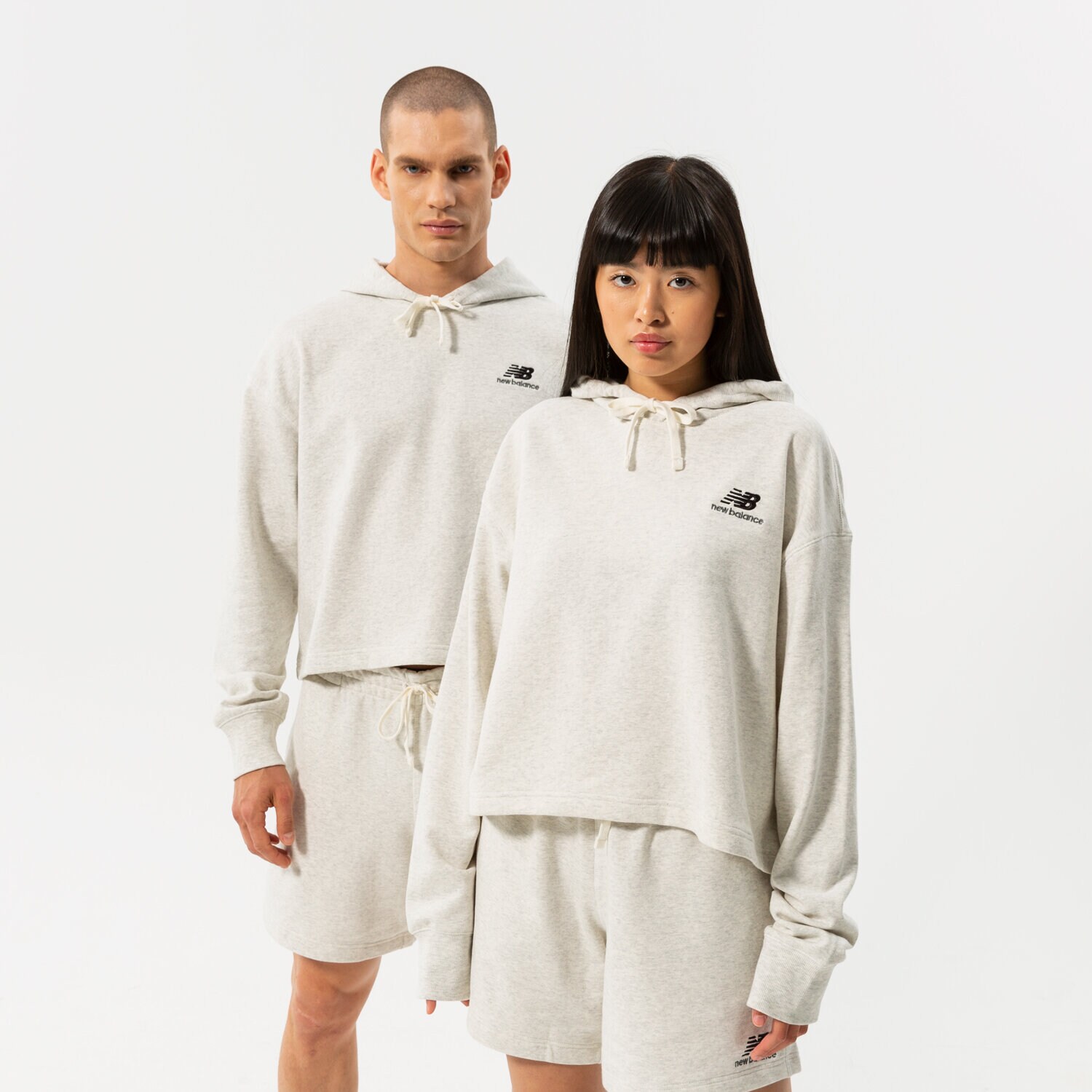 Damen NEW BALANCE HOODIE NB ESSENTIALS UNI-SSENTIALS CROP HOODIE UT21502SAH Grau