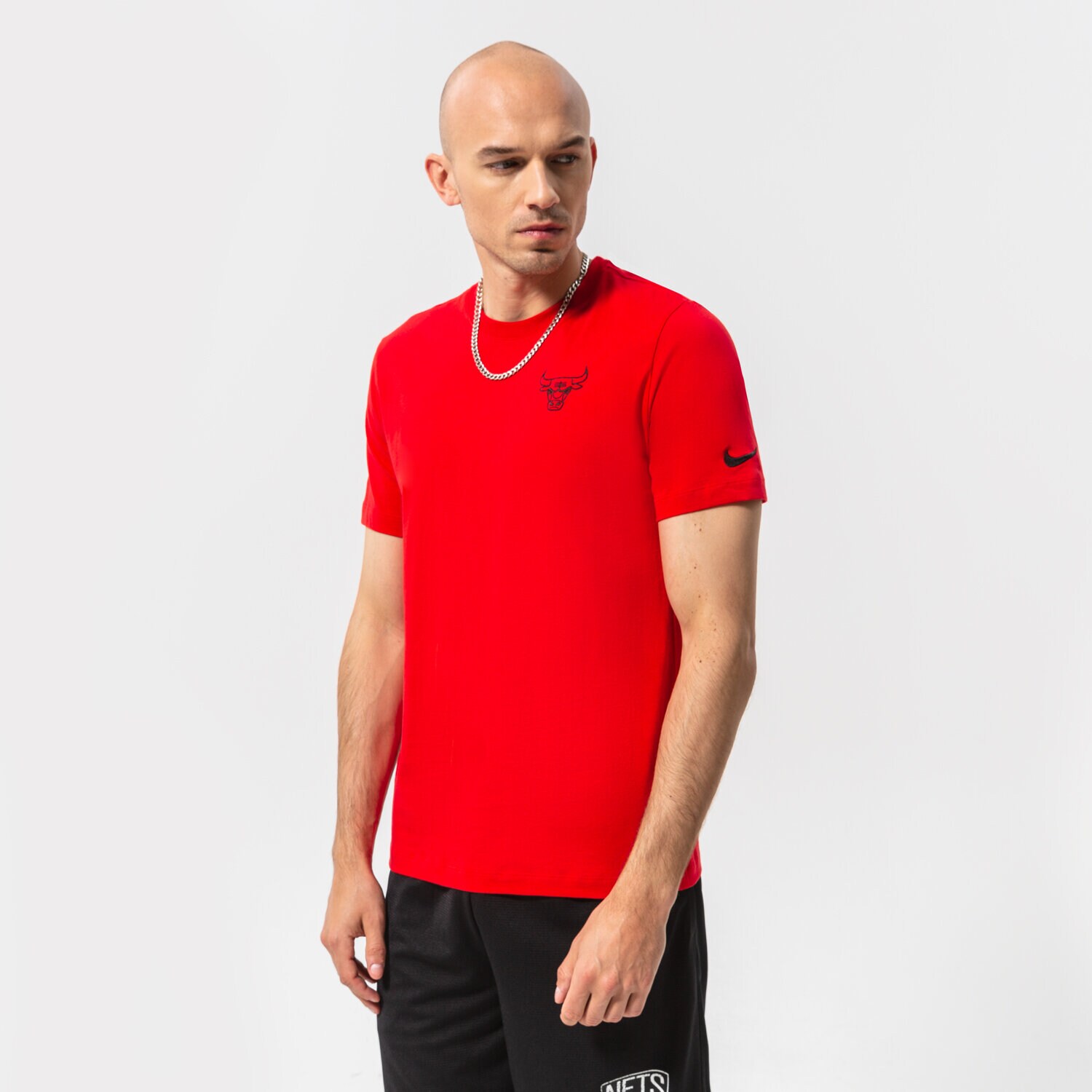 Herren T-Shirt NIKE T-SHIRT CHI M NK ES CORE LGO SS TEE NBA DD6710-657 Rot