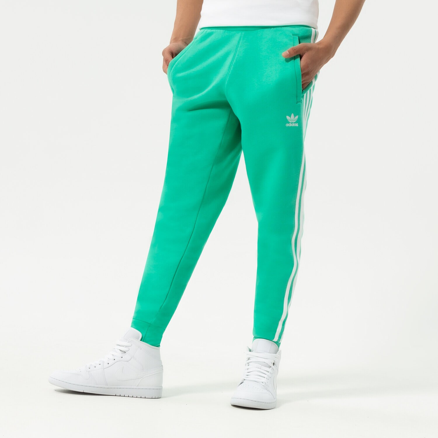 ADIDAS HOSE 3 STRIPES PANT Grun HF2102 Sizeer