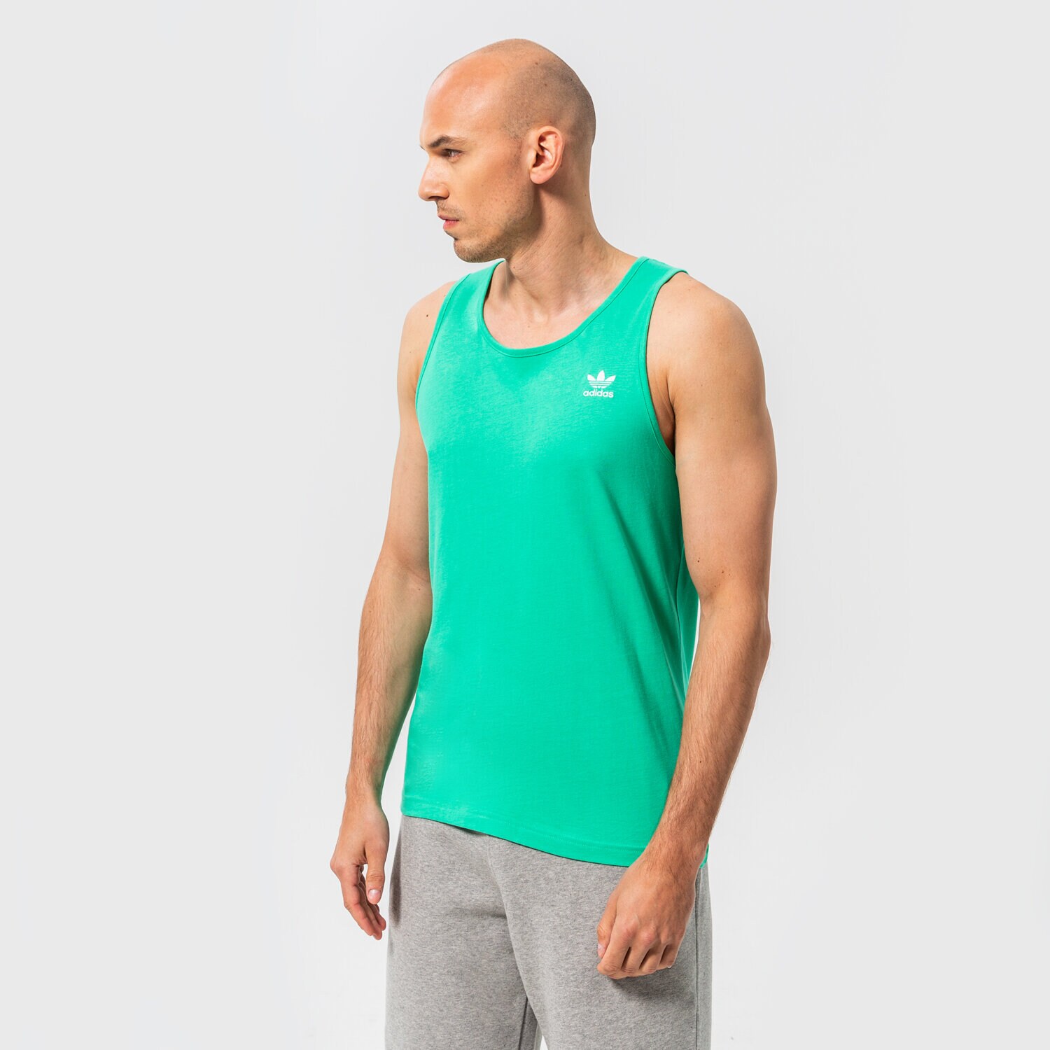 Herren Hosen ADIDAS TANK ESSENTIALS HE9431 Grün