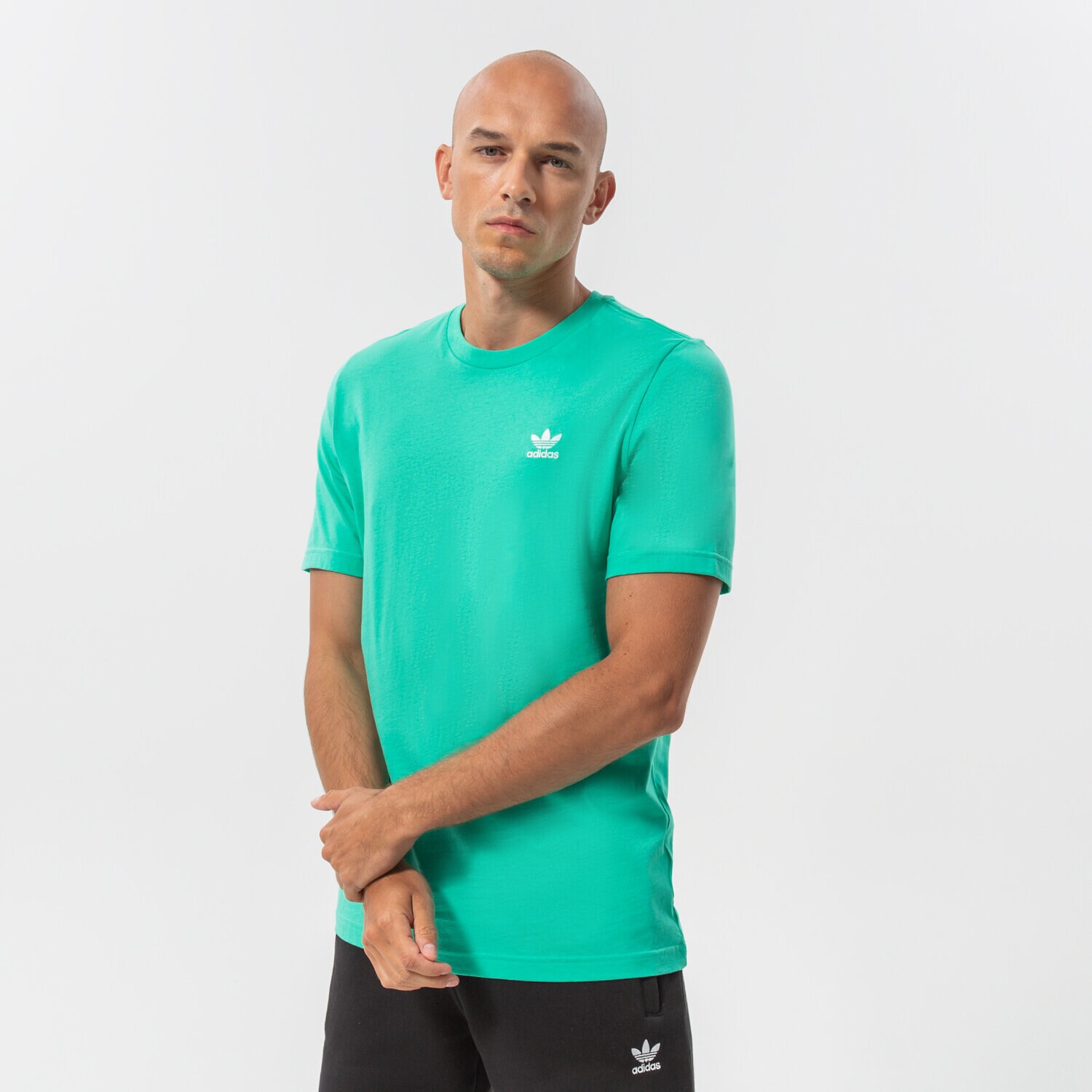 Herren T-Shirt ADIDAS T-SHIRT ESSENTIAL TEE HE9442 Grün