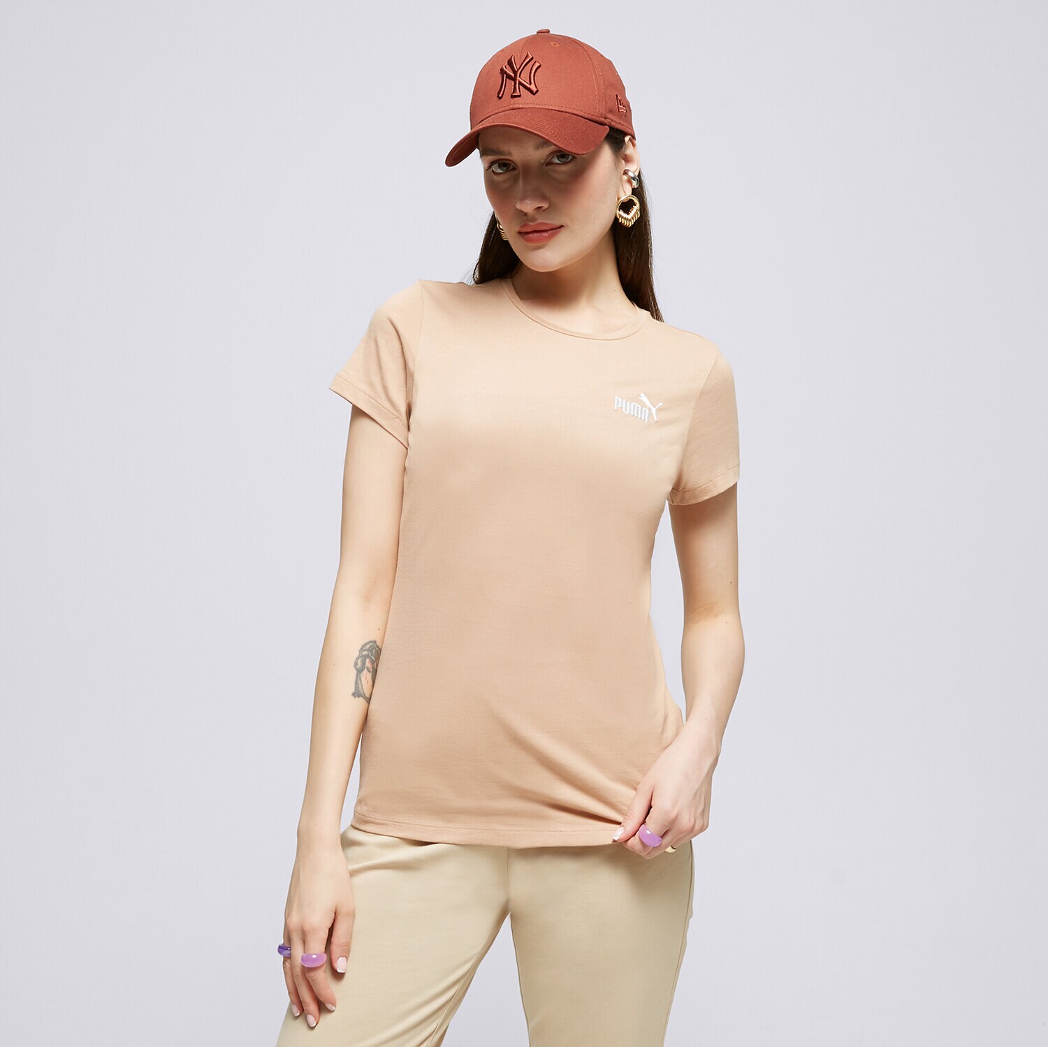 Damen T-Shirt PUMA T-SHIRT ESS+ EMBROIDERY 848331 89 Beige