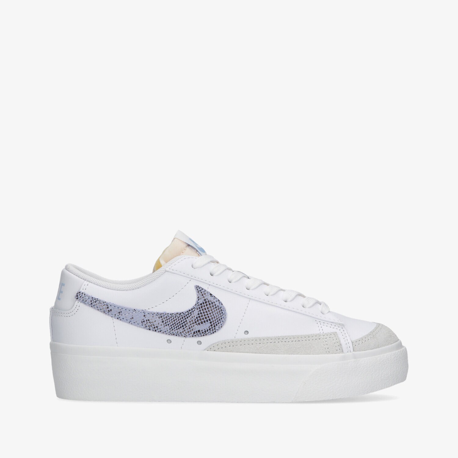 Damen Sneaker NIKE WMNS BLAZER LW PLATFORM DV6978-100 Weiß
