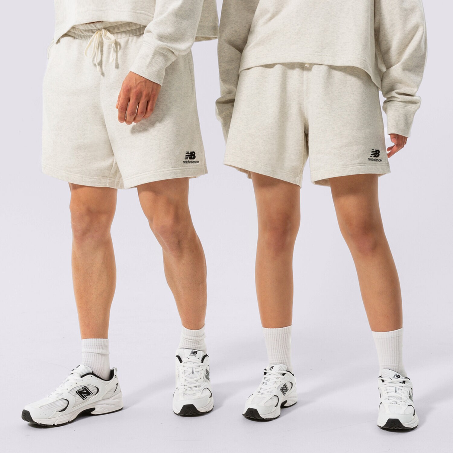 Damen Shorts NEW BALANCE SHORTS NB ESSENTIALS UNI-SSENTIALS FLEECE SHORT US21500SAH Grau