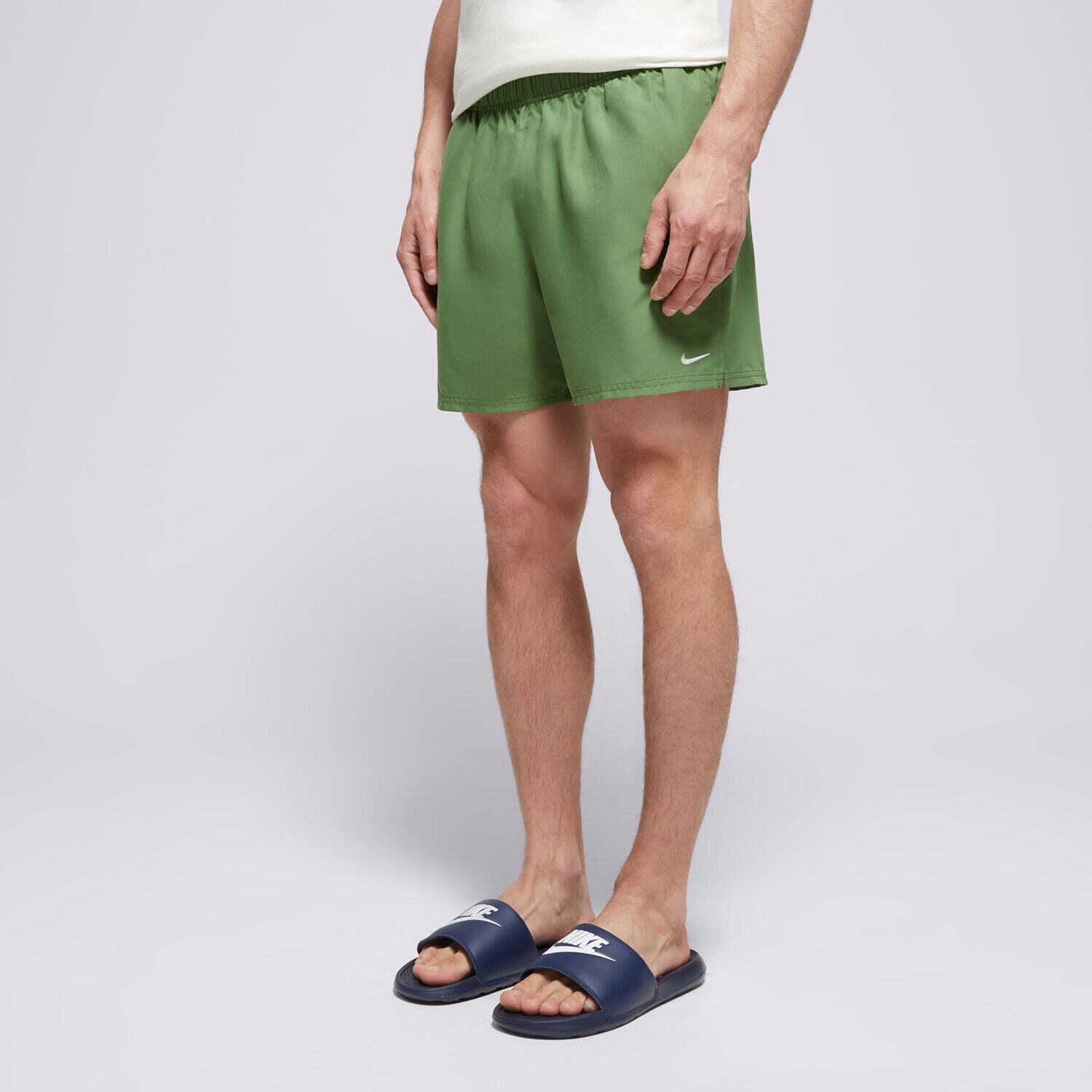 Herren Shorts NIKE SWIM SHORTS ESSENTIAL 5" NESSA560-316 Grün