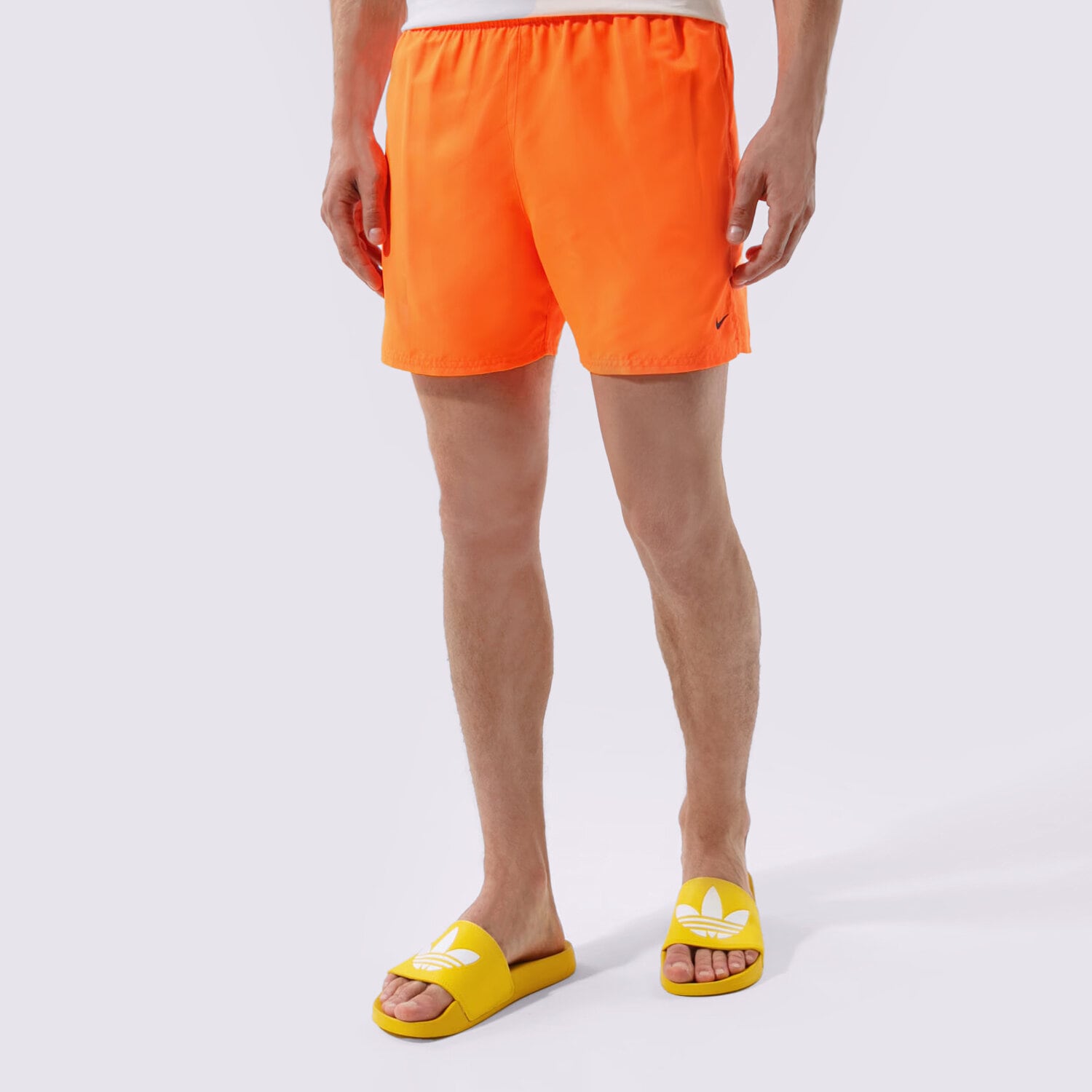 Herren Shorts NIKE SWIM SHORTS ESSENTIAL 5" NESSA560-822 Orange