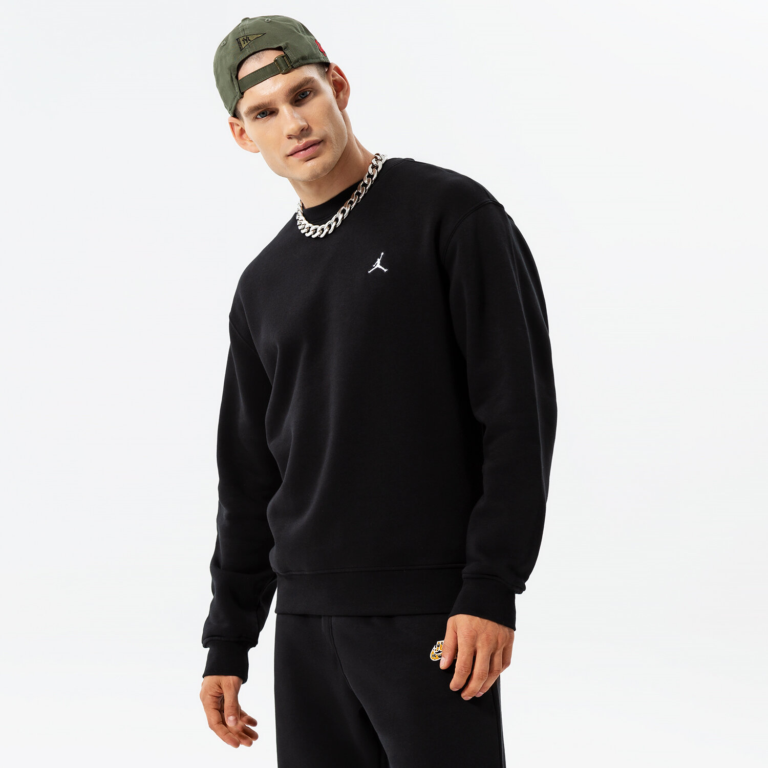 Herren JORDAN SWEATSHIRT M J ESS FLC CREW DQ7520-010 Schwarz