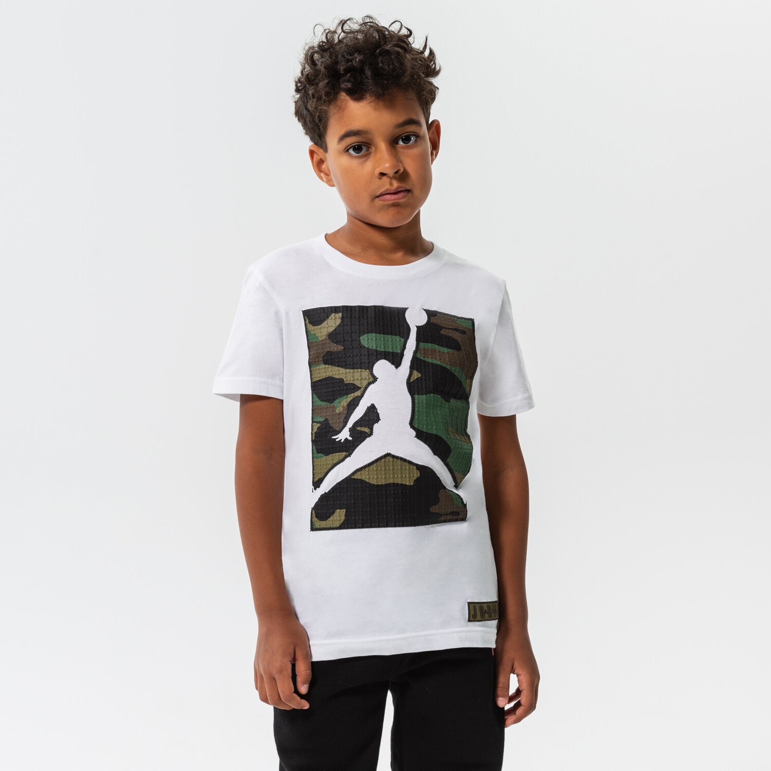 Kinder T-Shirt JORDAN T-SHIRT JUMPMAN STANDARD ISSUE BOY 95B838-W1X Weiß