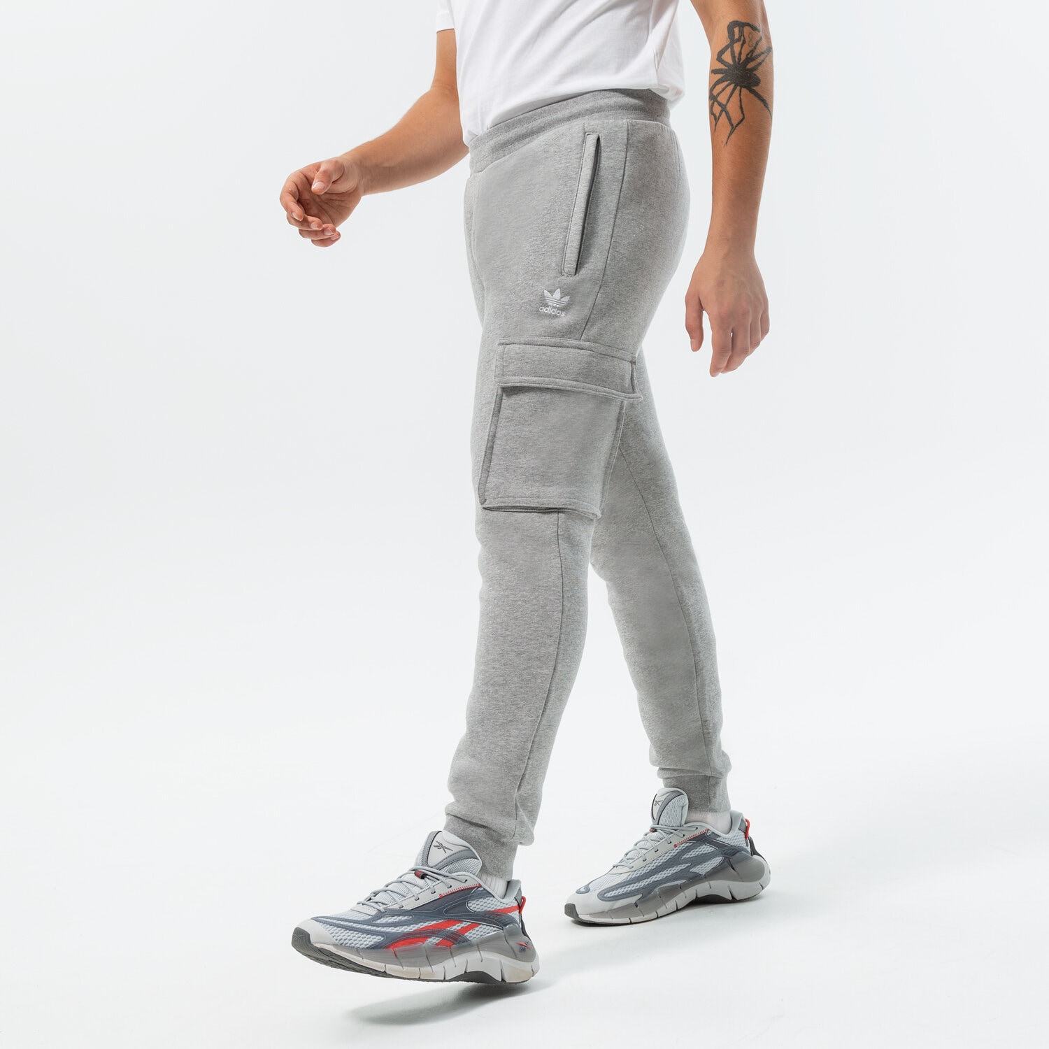 Herren Hosen ADIDAS HOSE ESSENTIALS C P HK0184 Grau