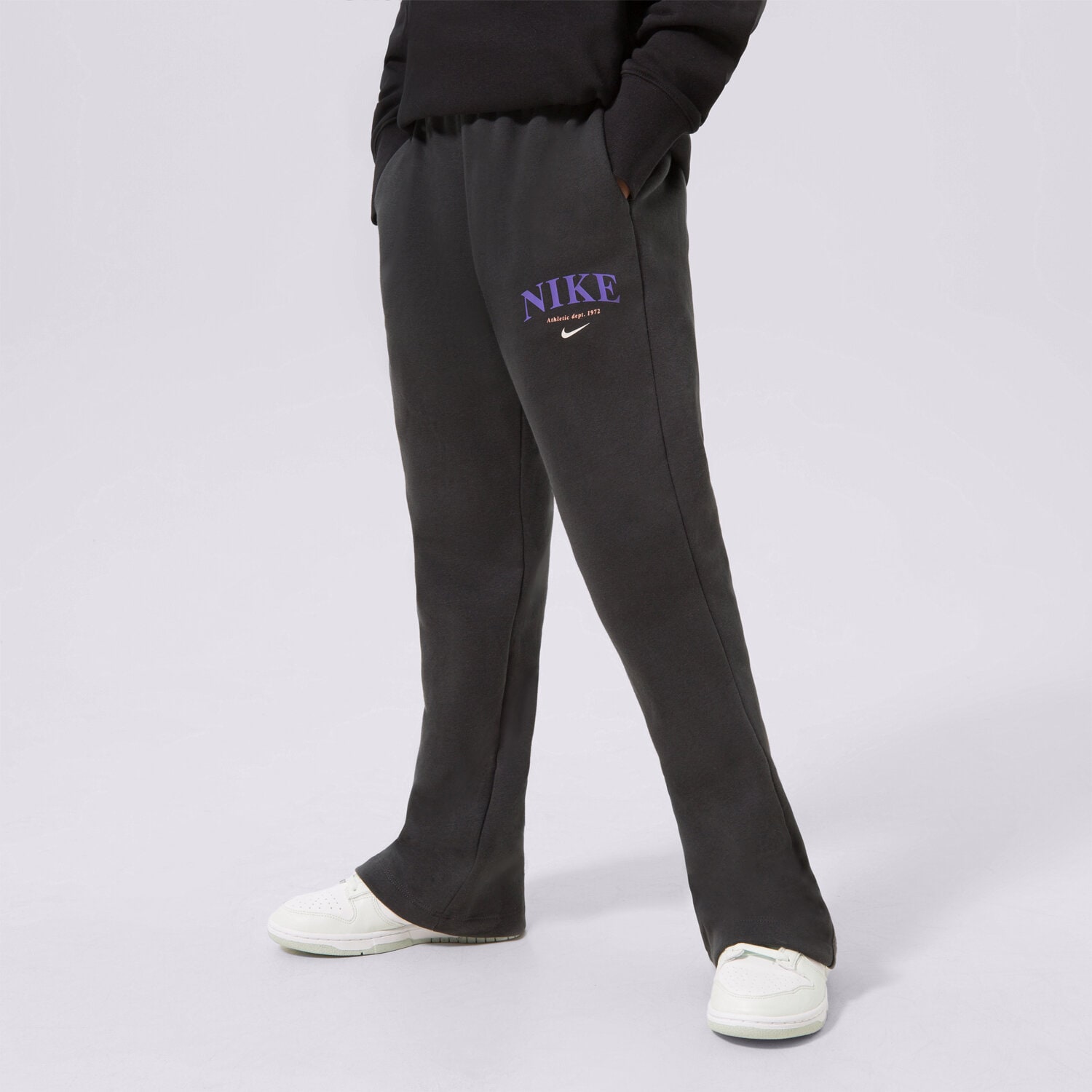 Kinder Hosen NIKE HOSE G NSW TREND FLC PANT GIRL DV2564-045 Schwarz