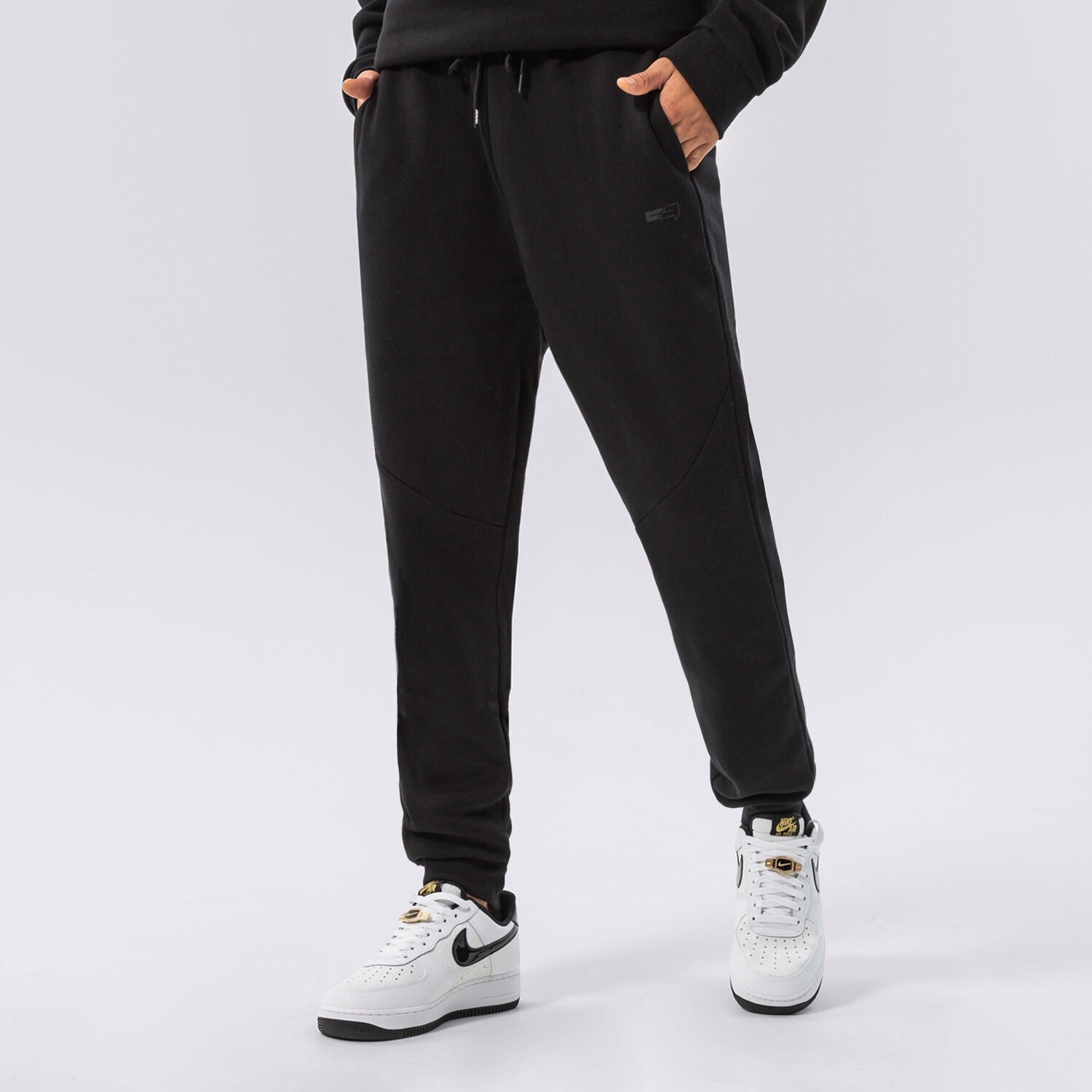 Herren Hosen CONFRONT HOSE CONFRONT BASIC PANTS CF322SPM90001 Schwarz