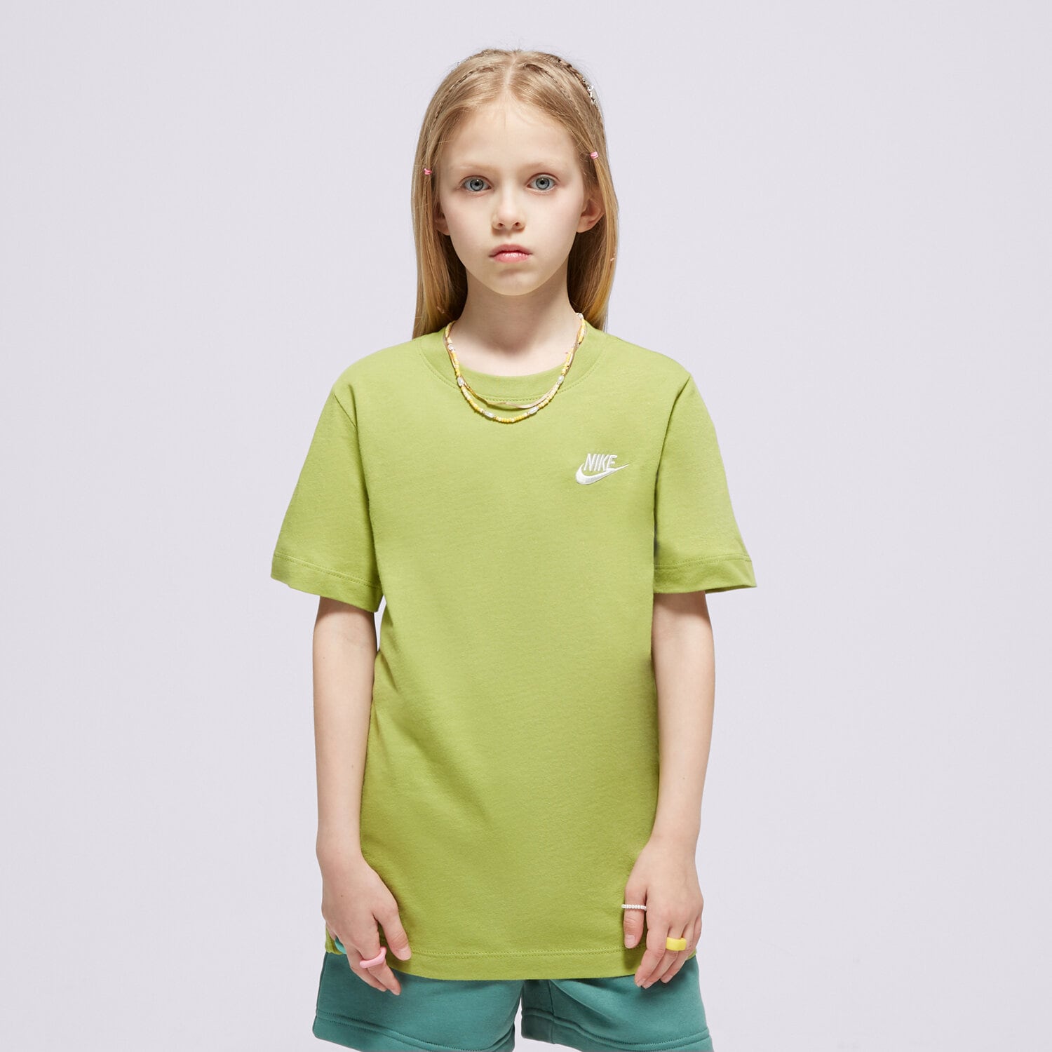 Kinder T-Shirt NIKE T-SHIRT SPORTSWEAR BOY AR5254-377 Grün