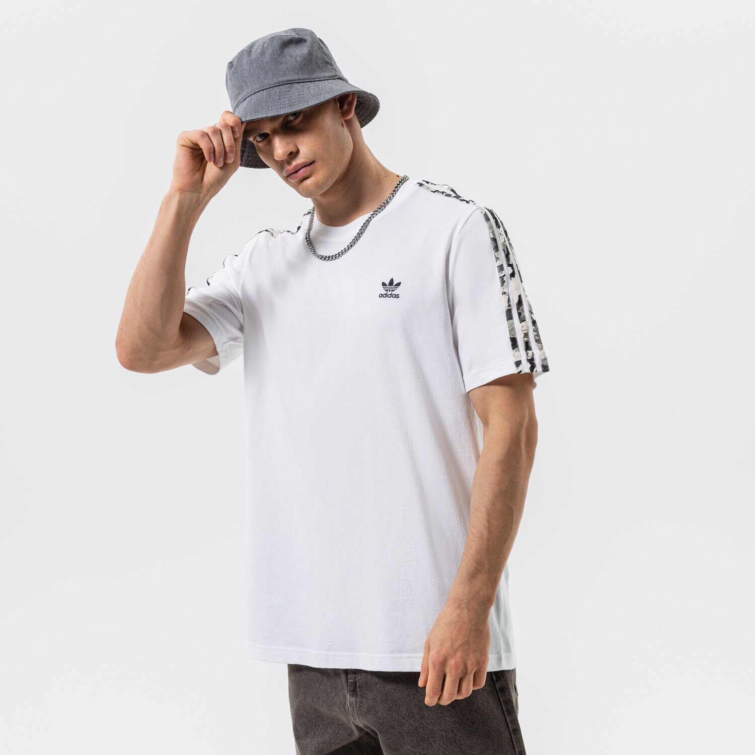 Herren T-Shirt ADIDAS T-SHIRT CAMO 3STR TEE HK2798 Weiß