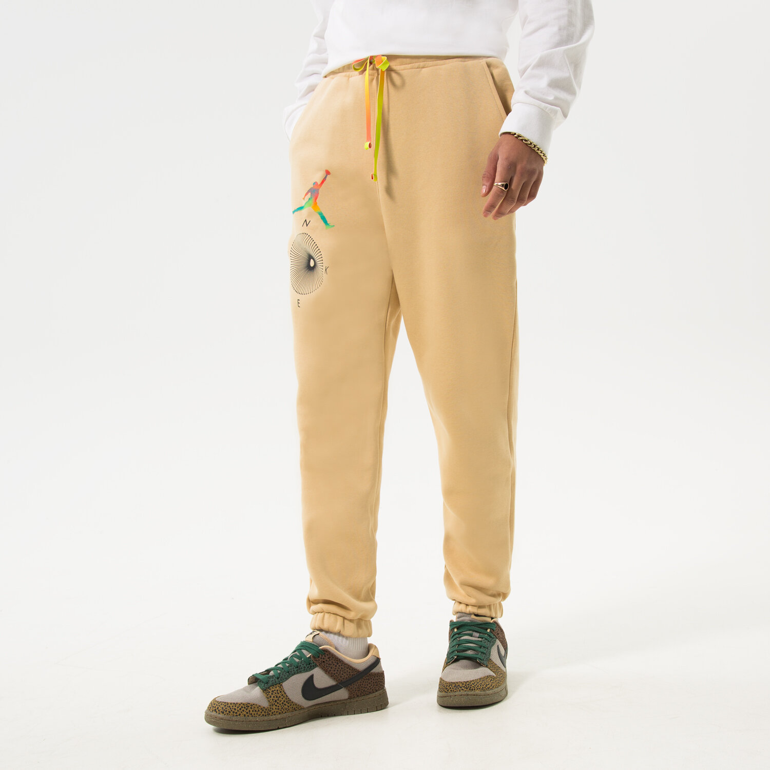 Herren Hosen JORDAN HOSE M J FLT MVP STMT FLC PO DQ8015-252 Gelb
