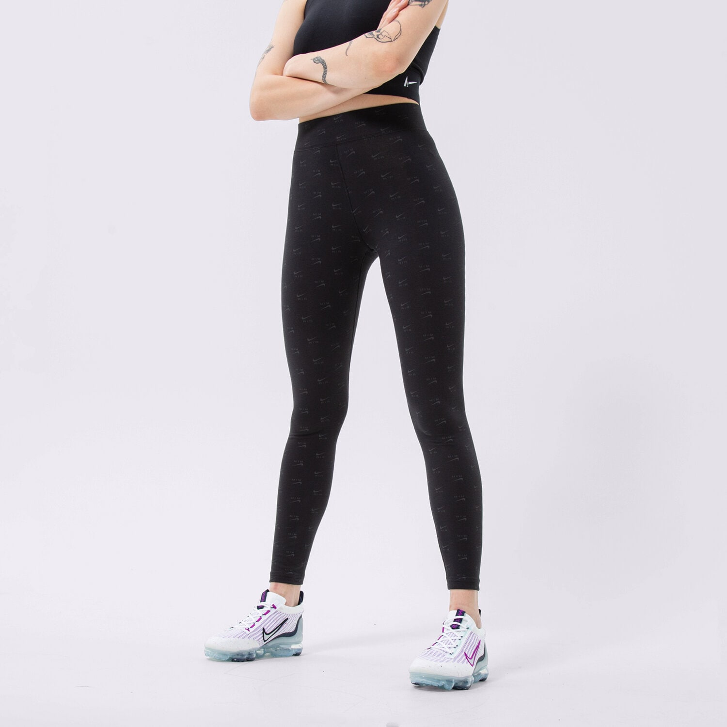 Damen Hosen NIKE LEGGINGS AIR AOP HR TGT BLK DQ6573-010 Schwarz